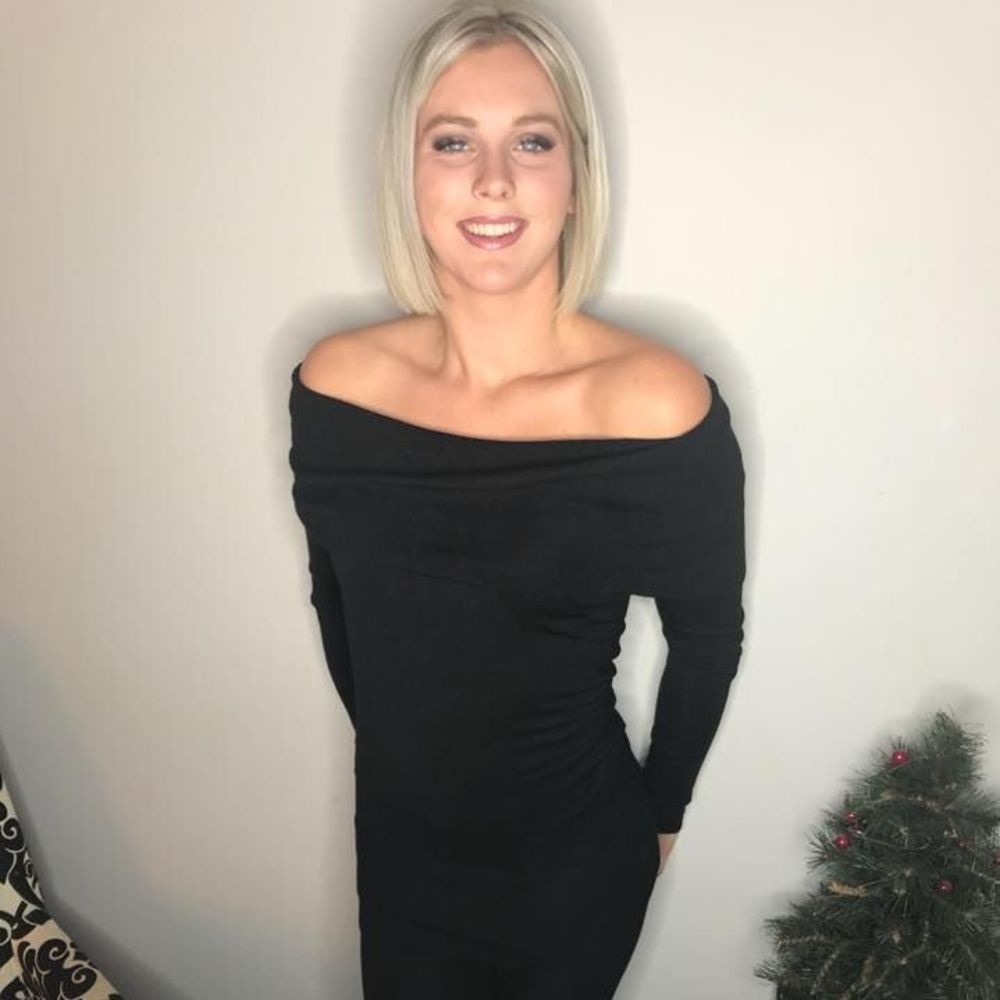 Meet your Posher, Danyele